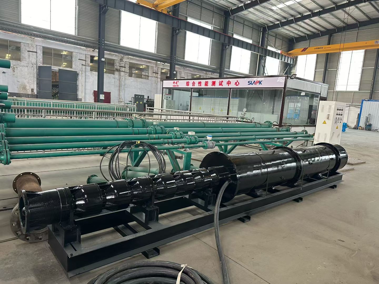 10000V高壓臥式潛水電泵生產(chǎn)檢測完成